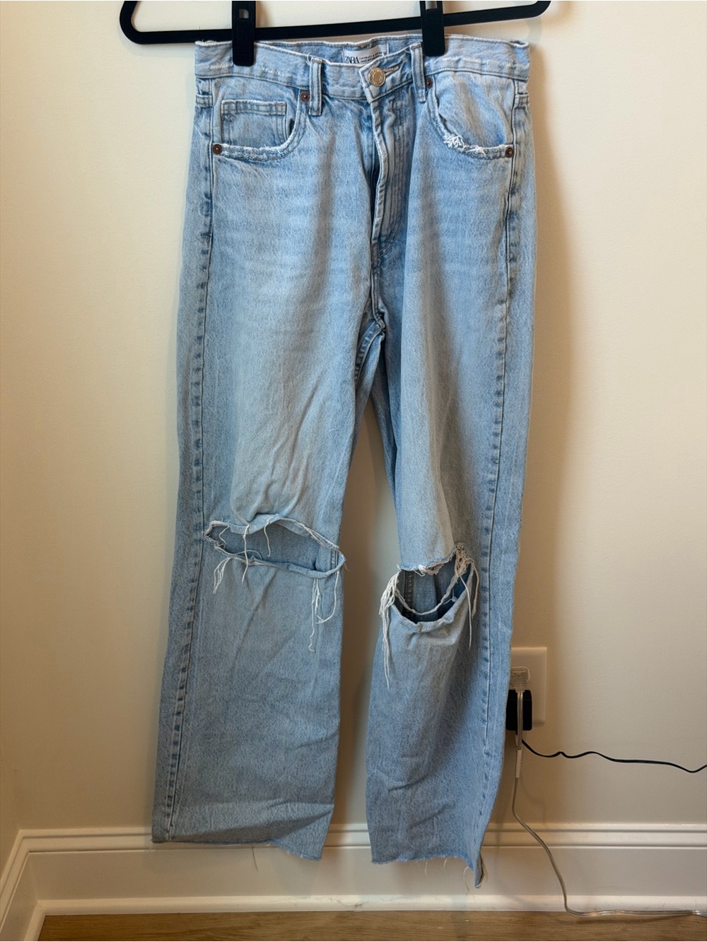 Zara Light Blue Wide-Leg Distressed Jeans